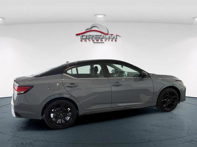 Photo of 2025 2T.GRY.BLK Nissan Sentra