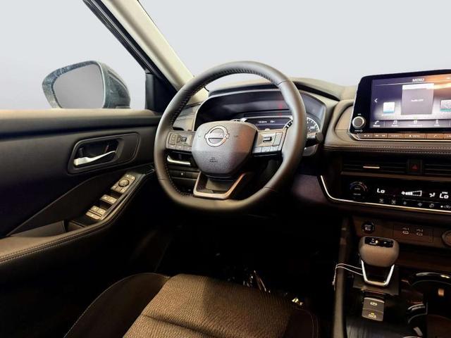 Photo of 2026 SUPER.BLACK Nissan Rogue