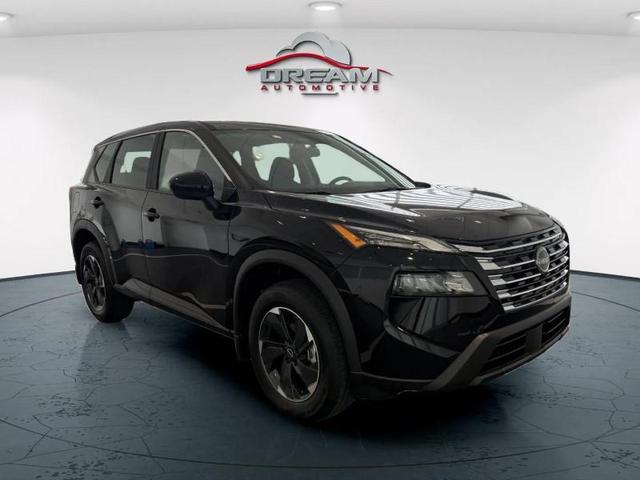 Photo of 2026 SUPER.BLACK Nissan Rogue