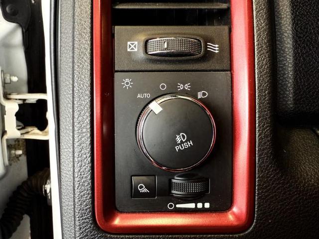 Photo of 2017 Bright White RAM 1500