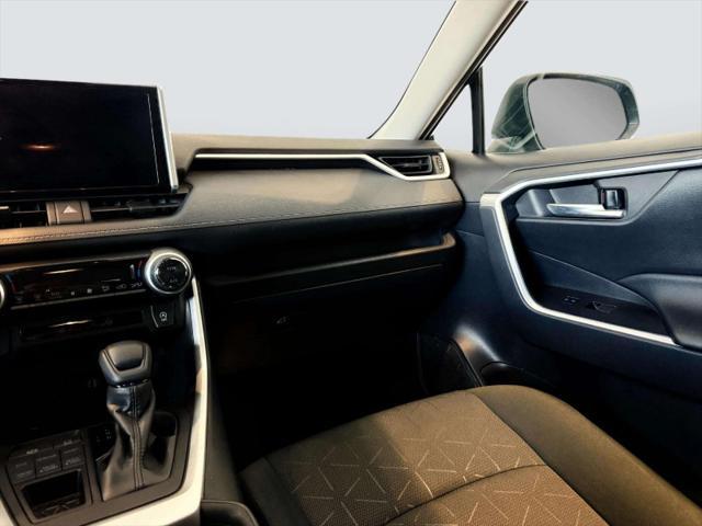 Photo of 2023 Midnight Black Metallic Toyota RAV4