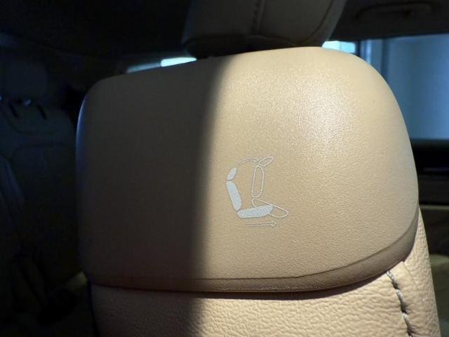 Photo of 2022 Diamond Black Crystal Pearlcoat Jeep Grand Cherokee L