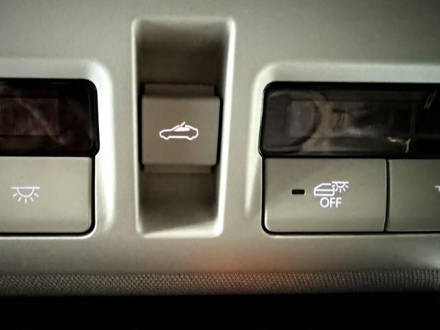 Photo of 2024 METALLIC Mazda CX-50