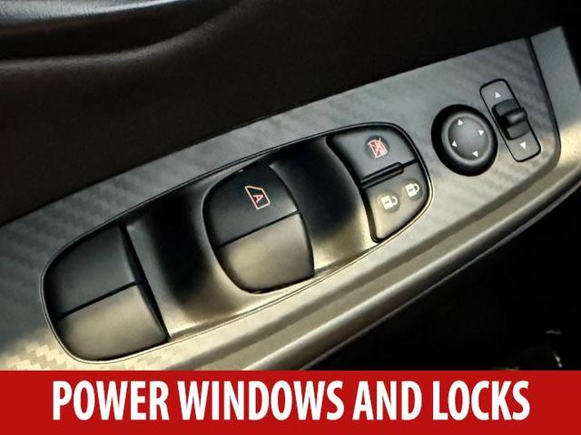 Photo of 2025 GUN.METALLIC Nissan Sentra