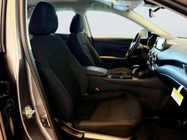 Photo of 2025 GUN.METALLIC Nissan Sentra