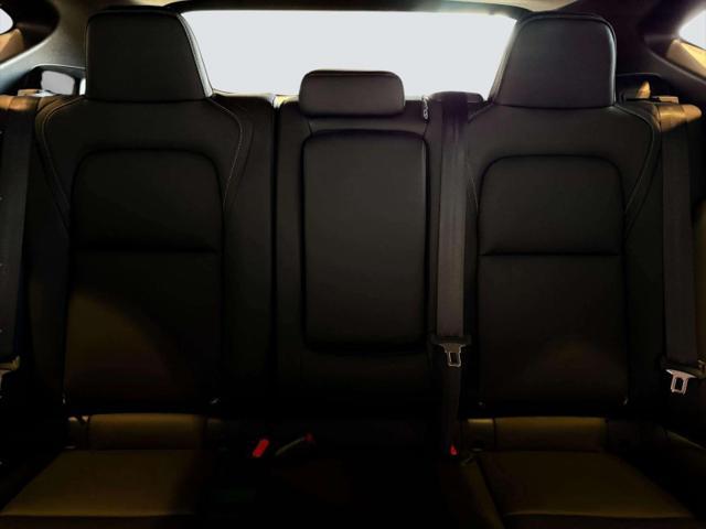 Photo of 2025 SUPER.BLACK Nissan Murano