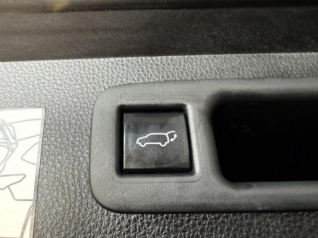 Photo of 2022 Celestial Silver Metallic Toyota Highlander