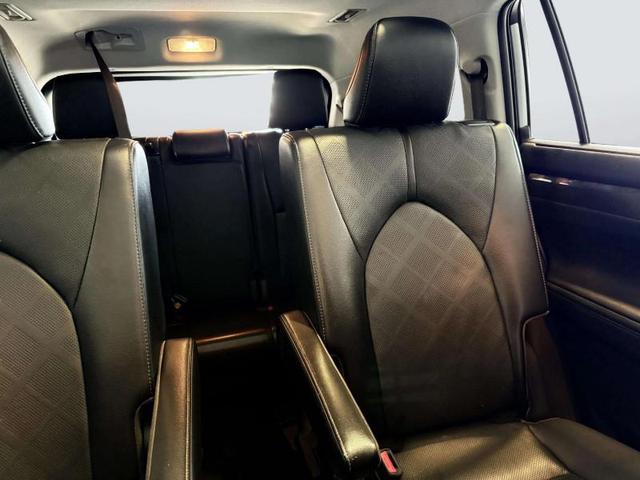Photo of 2022 Celestial Silver Metallic Toyota Highlander