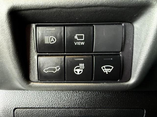 Photo of 2022 Celestial Silver Metallic Toyota Highlander