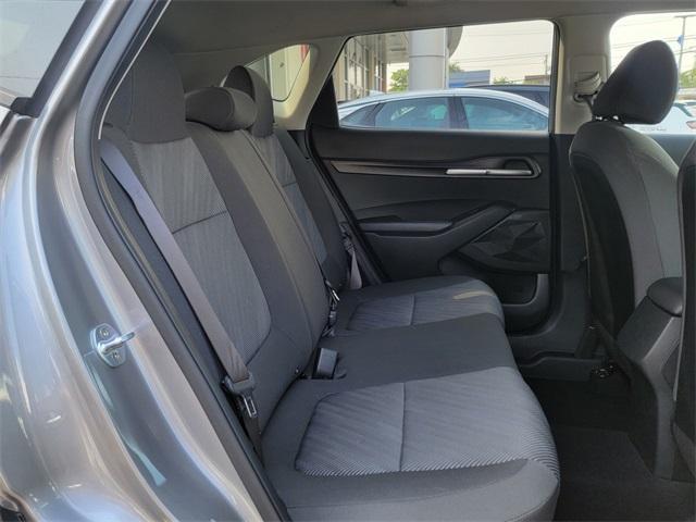 Photo of 2023 Steel Gray Kia Seltos