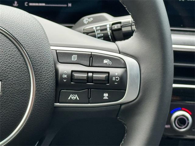 Photo of 2026 Aurora Black Kia K5