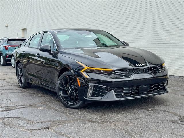 Photo of 2026 Aurora Black Kia K5