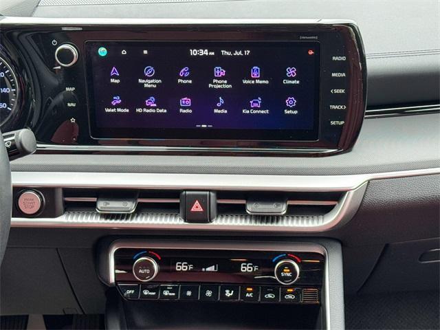 Photo of 2023 Wolf Gray Kia K5