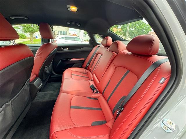 Photo of 2023 Wolf Gray Kia K5