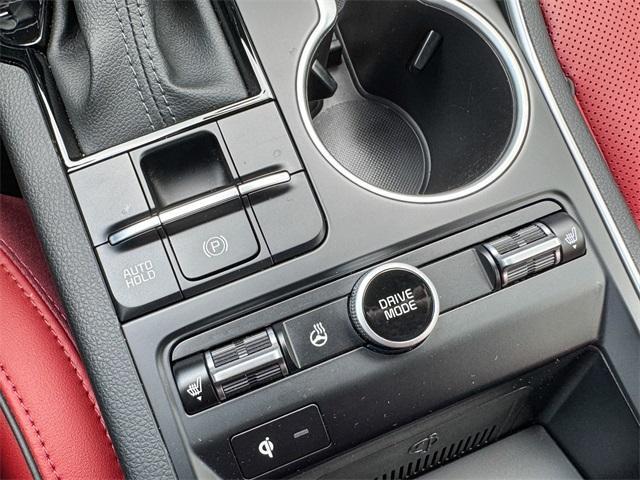 Photo of 2023 Wolf Gray Kia K5