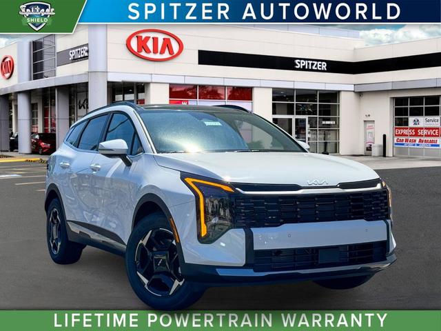 Photo of 2026 Glacial White Pearl Kia Sportage
