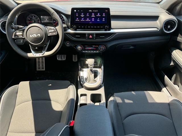 Photo of 2024 Currant Red Kia Forte