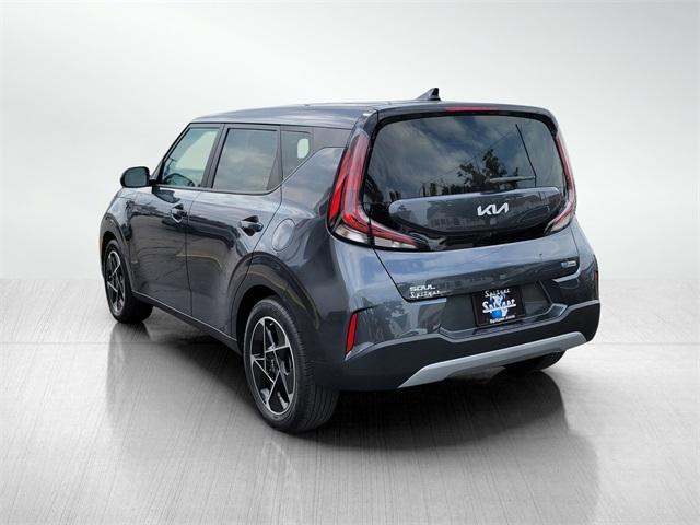 Photo of 2023 Gravity Gray Kia Soul