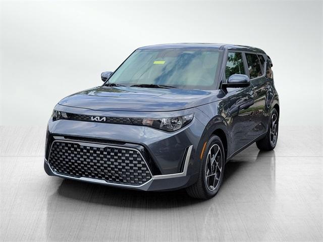 Photo of 2023 Gravity Gray Kia Soul