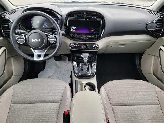 Photo of 2023 Gravity Gray Kia Soul