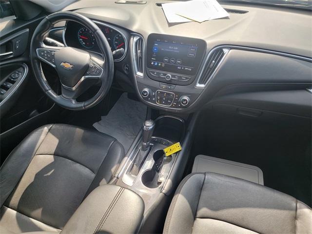Photo of 2020 Mosaic Black Metallic Chevrolet Malibu