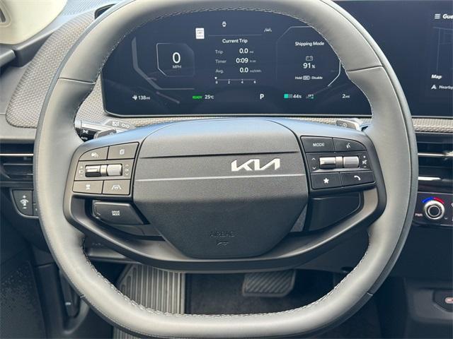 Photo of 2025 Ebony Black Kia EV6