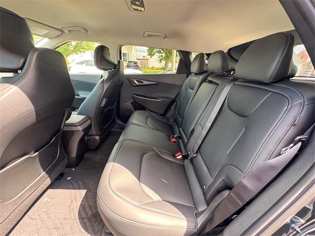 Photo of 2025 Ebony Black Kia EV6