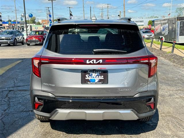 Photo of 2025 Steel Gray Kia Seltos