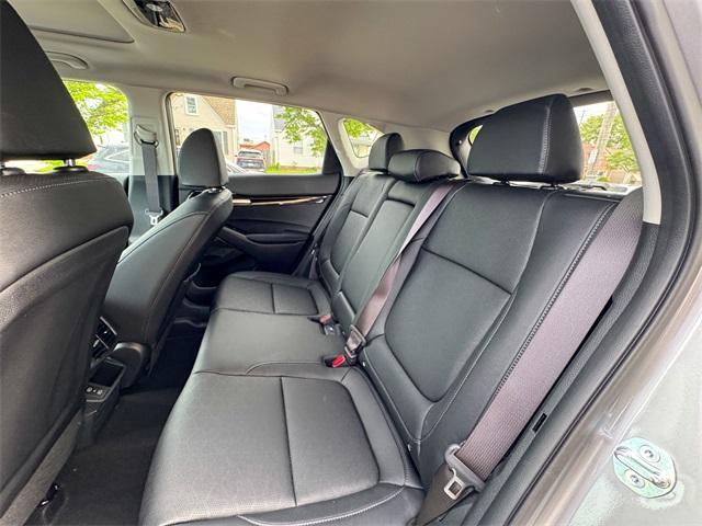 Photo of 2025 Steel Gray Kia Seltos