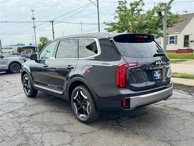 Photo of 2025 Metal Kia Telluride