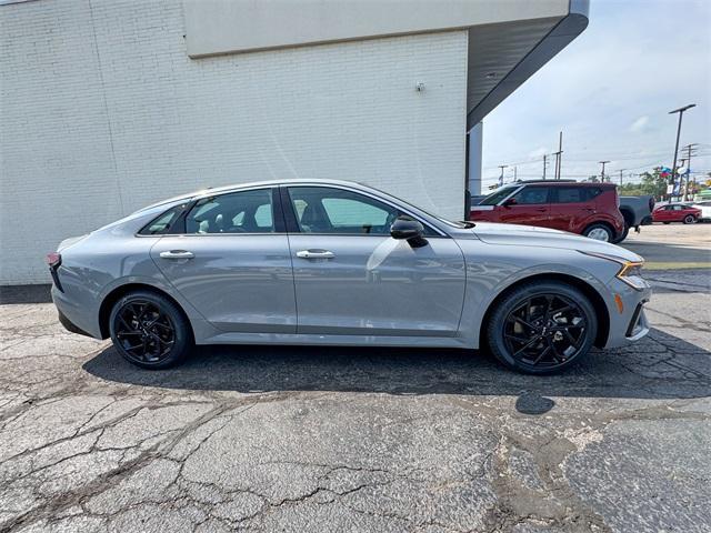 Photo of 2026 C7S Kia K5