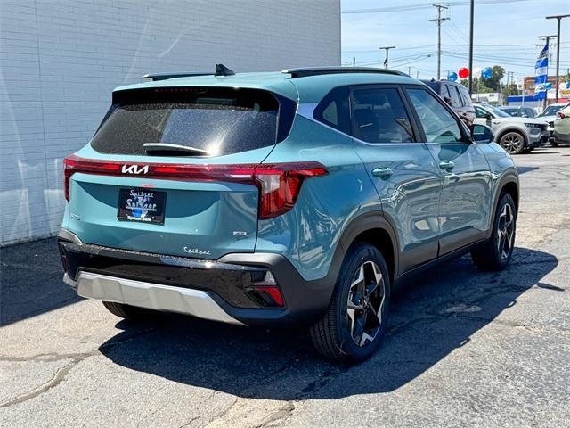 Photo of 2026 Blue Kia Seltos