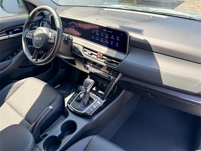 Photo of 2026 Blue Kia Seltos