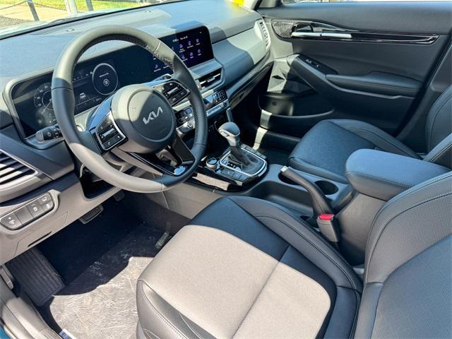 Photo of 2026 Blue Kia Seltos