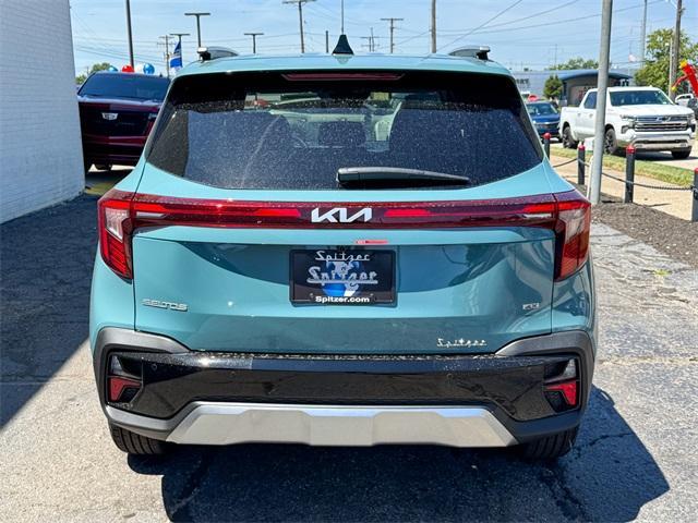 Photo of 2026 Blue Kia Seltos