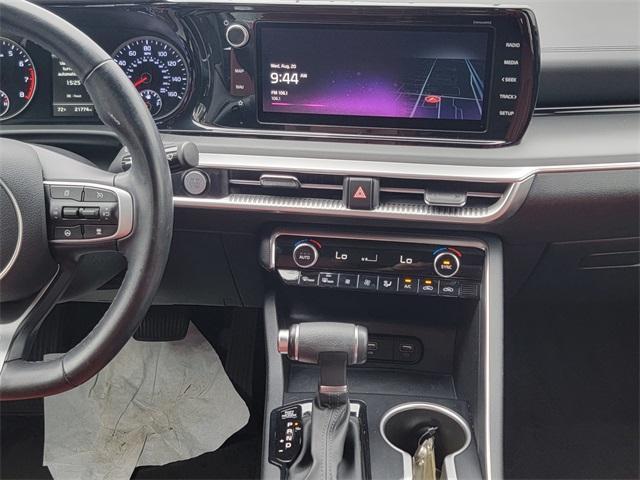 Photo of 2023 Wolf Gray Kia K5