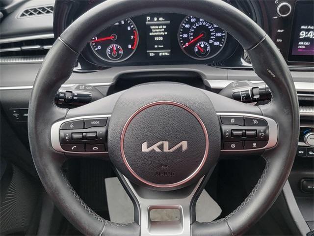 Photo of 2023 Wolf Gray Kia K5