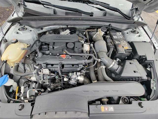 Photo of 2023 Wolf Gray Kia K5