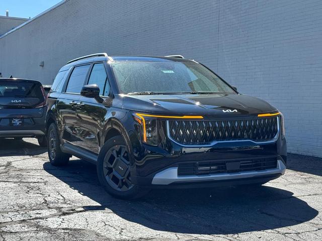 Photo of 2026 Aurora Black Pearl Kia Carnival Hybrid