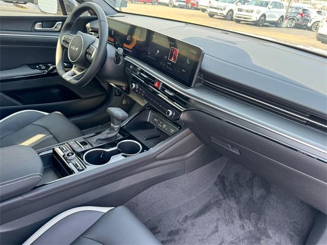 Photo of 2026 C7S Kia K5