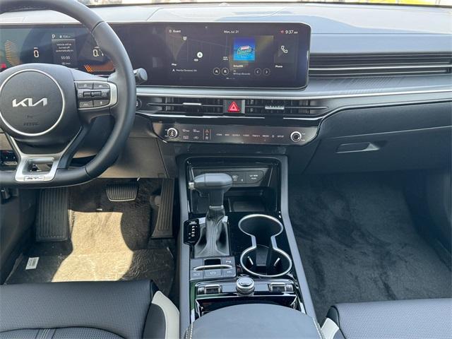 Photo of 2026 C7S Kia K5