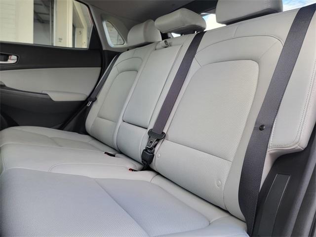 Photo of 2022 Pulse Red Hyundai KONA