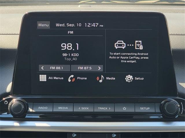 Photo of 2022 Snow White Pearl Kia Forte
