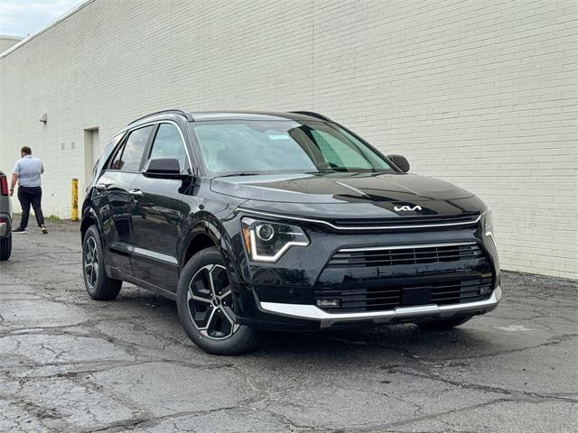 Photo of 2025 Aurora Black Pearl Kia Niro