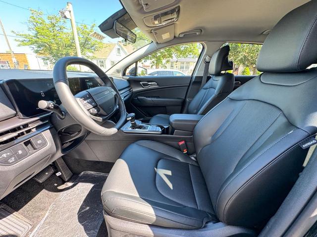Photo of 2026 Ebony Black Kia Sportage