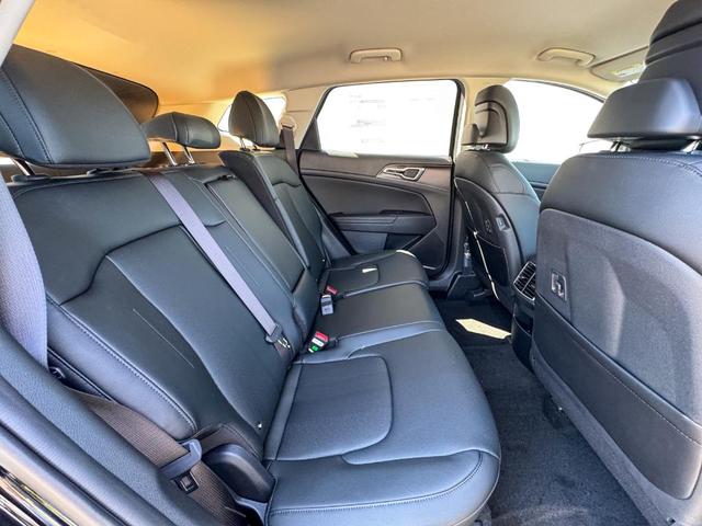 Photo of 2026 Ebony Black Kia Sportage