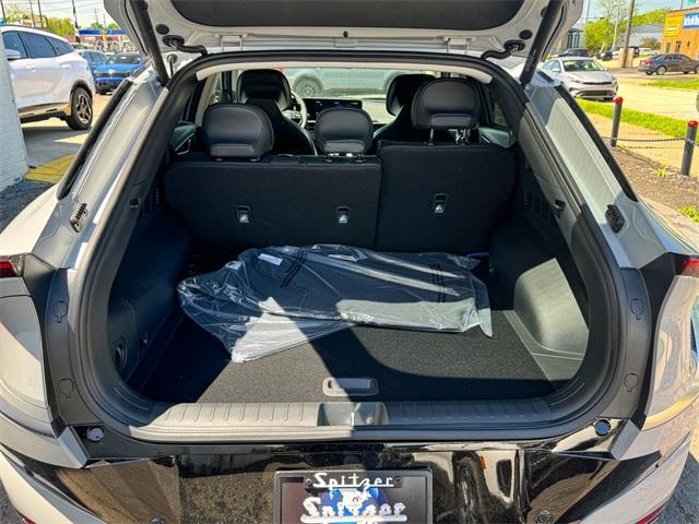 Photo of 2025 Wolf Gray Kia EV6