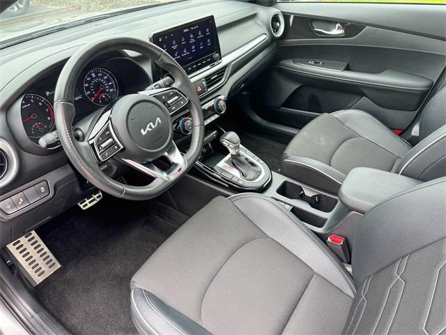 Photo of 2024 Steel Gray Kia Forte