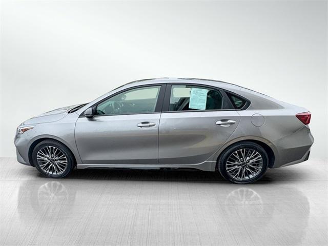 Photo of 2024 Steel Gray Kia Forte