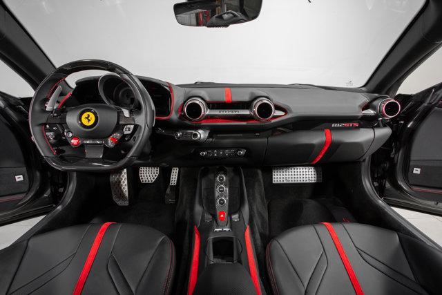 Photo of 2021 Grigio Silverstone Metallic Ferrari 812 GTS
